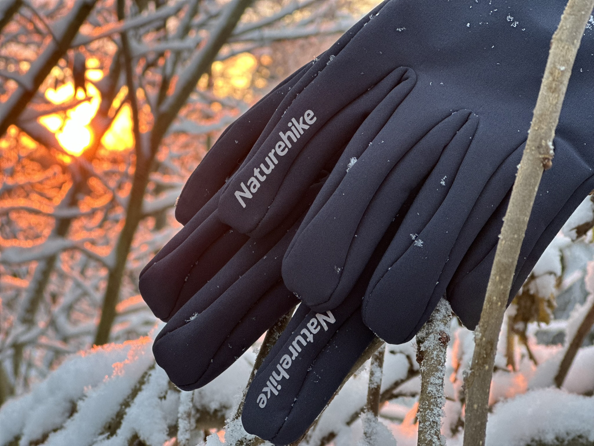 Naturehike teplé vodoodpudivé rukavice GL05 - tmavě modré